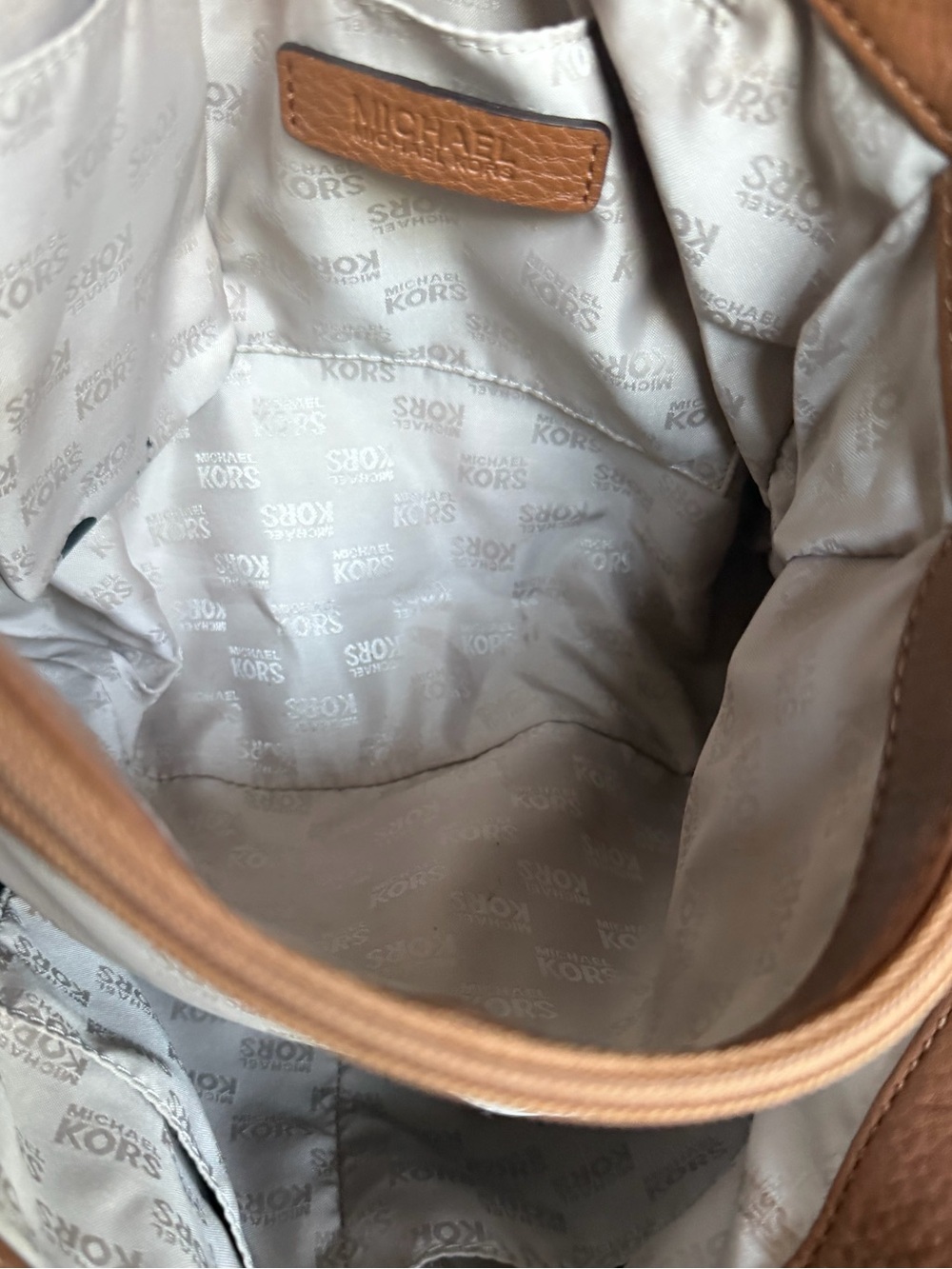 Michael Kors Hamilton East West Leather Satchel Brown - Picture 6 of 8